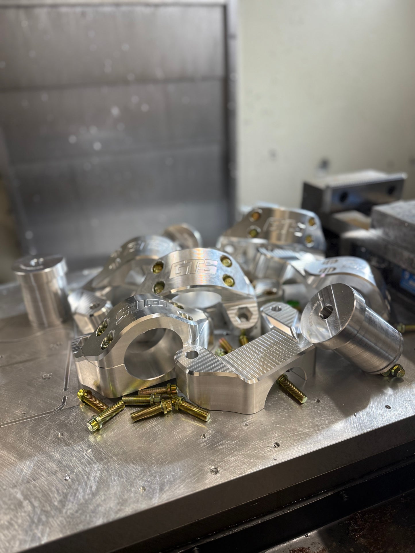 GTS Customs Billet steering rack mount for 2007-2013 Silverado/Sierra