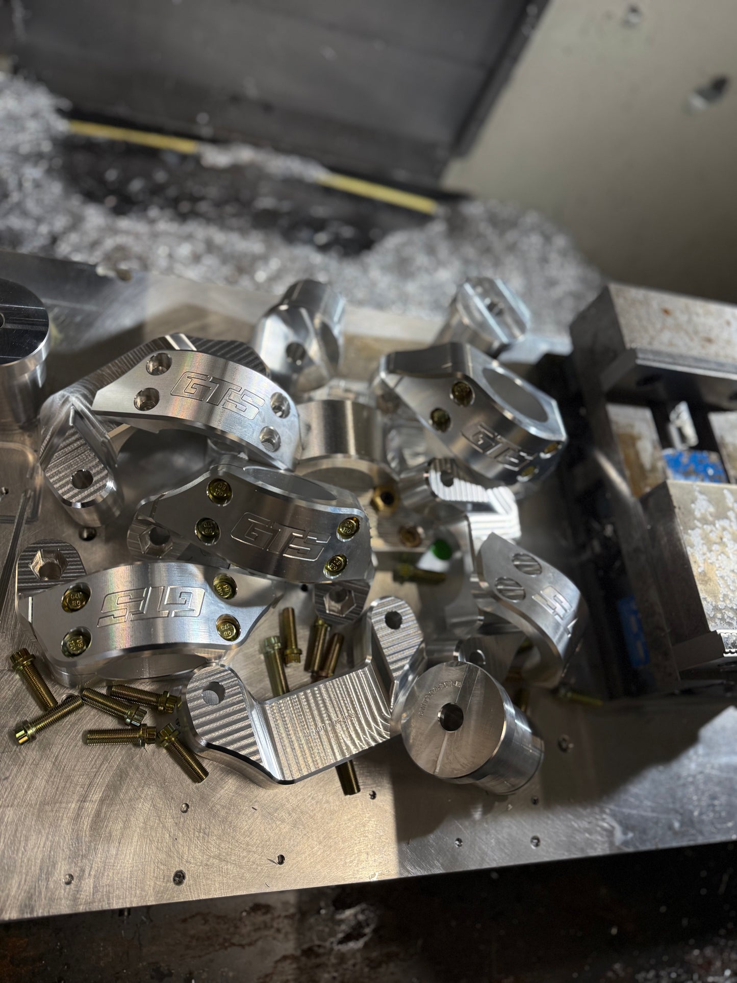 GTS Customs Billet steering rack mount for 2007-2013 Silverado/Sierra