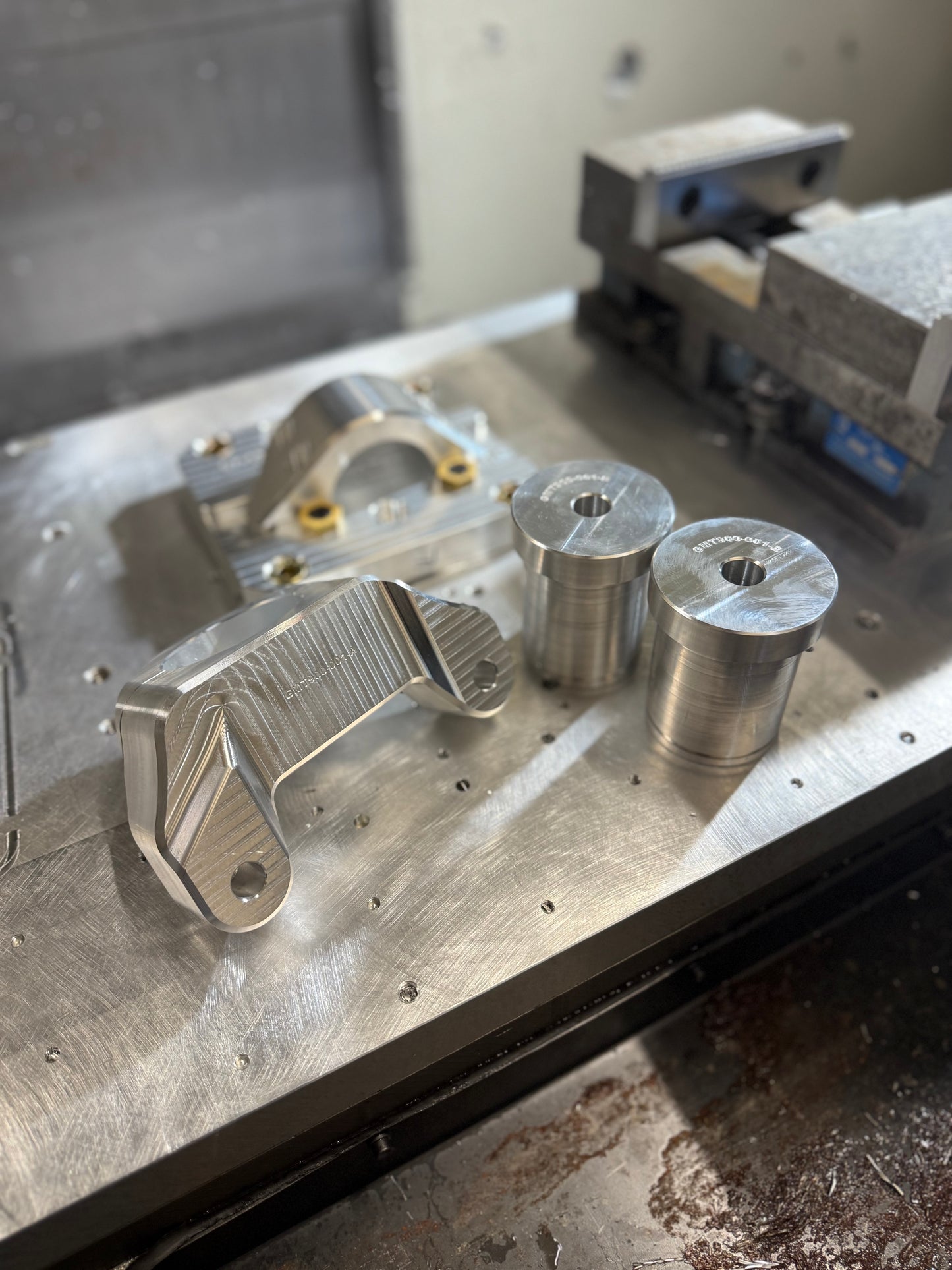 GTS Customs Billet steering rack mount Kit for 2007-2013 Silverado/Sierra